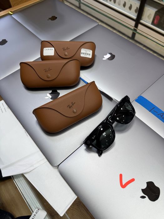 Ray-Ban Meta Glasses — Wayfarer