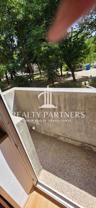 Продава се Двустаен апартамент в Перник, Изток - 60 кв.м за 1219 €/кв.м - Снимка #12