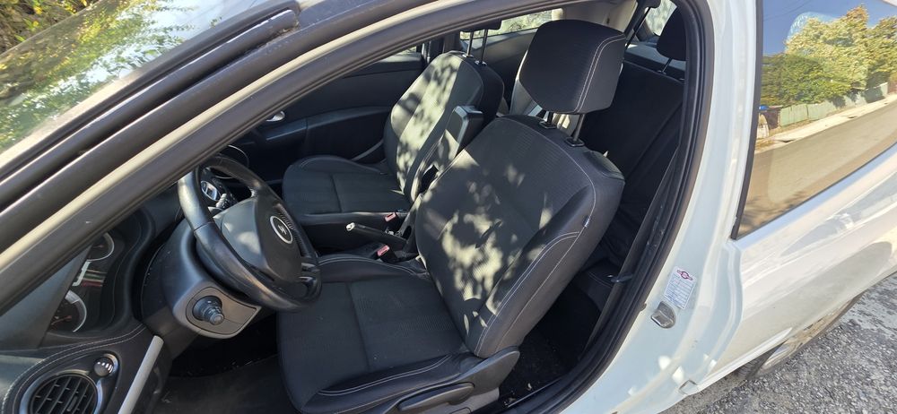 Renault clio an 2011