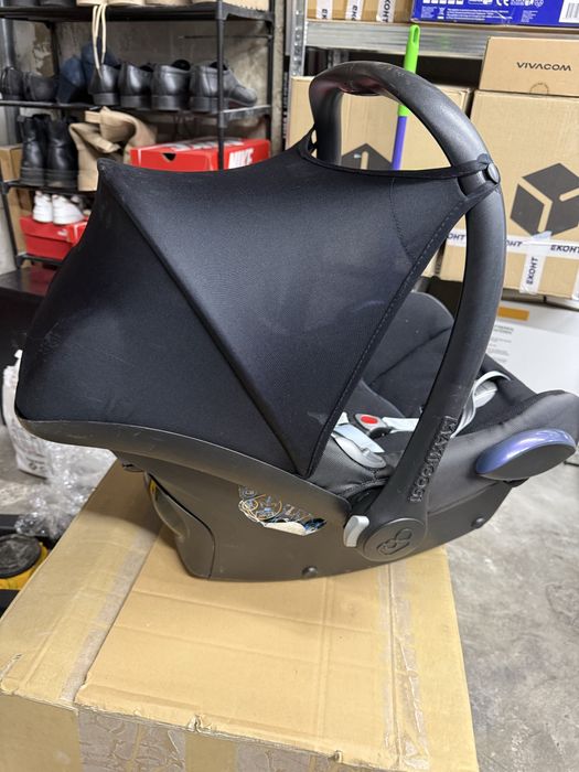 Кошче за кола Maxi Cosi Cabriofix