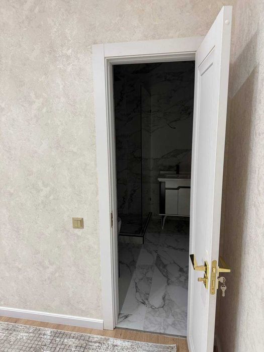 4 хонали квартира ижарага берилади / Сдаётся 4-комнатная квартира