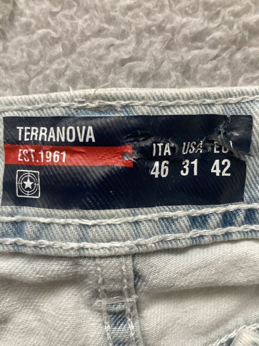 2 броя дънки Terranova и D&G за 12 лева