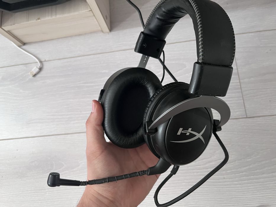 Продам сет. Клавиатура hyper x 65, мышь zowie benq + Hyper x cloud 2