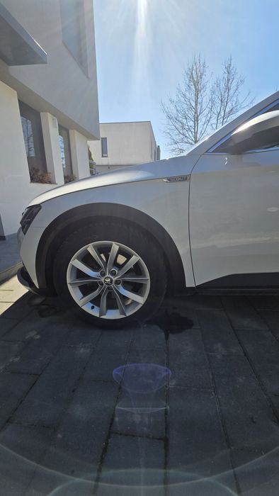 Skoda Superb Scout