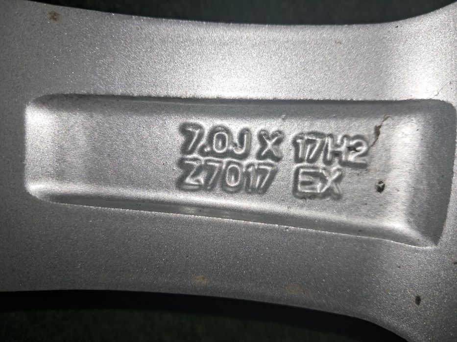 17" SEAT Alhambra, Leon / VW Caddy, Touran, Passat / SKODA Octavia