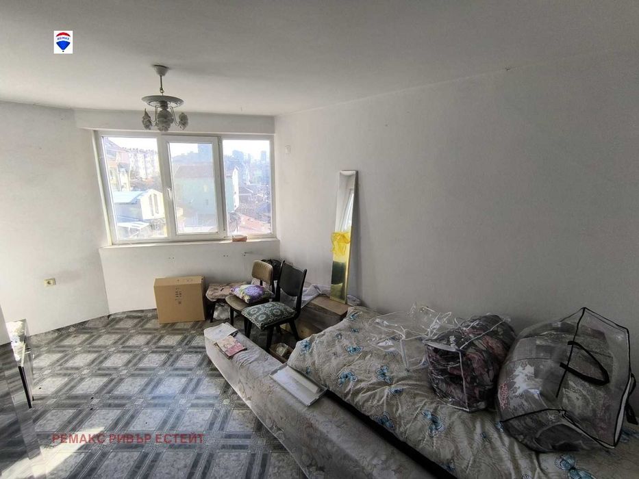 Продава се Тристаен апартамент в Русе, Ялта - 99 кв.м за 1353 €/кв.м - Снимка #1