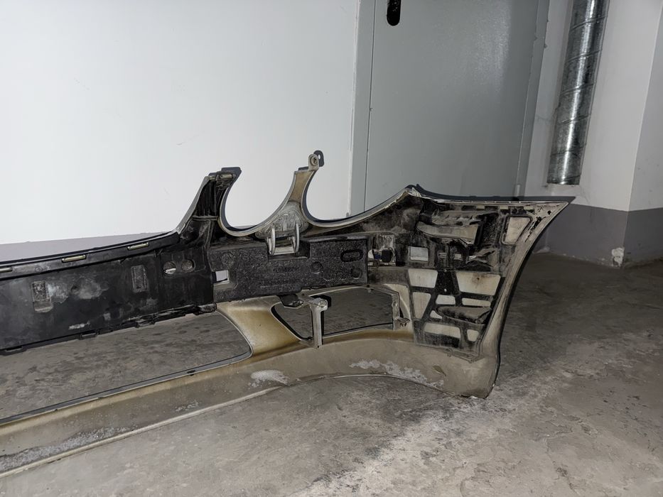 Передний AMG Бампер W211