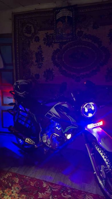 Мотоцикл Байге R9