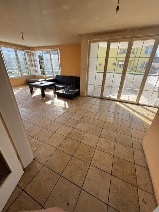 Дава се под наем Тристаен апартамент в София, Младост 1 - 122 кв.м за 194506.86 € - Снимка #11