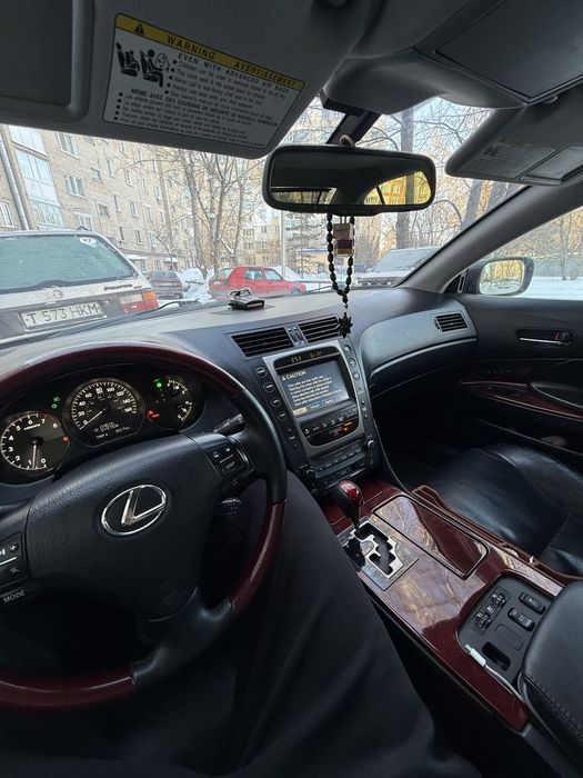 Продам LEXUS gs 300