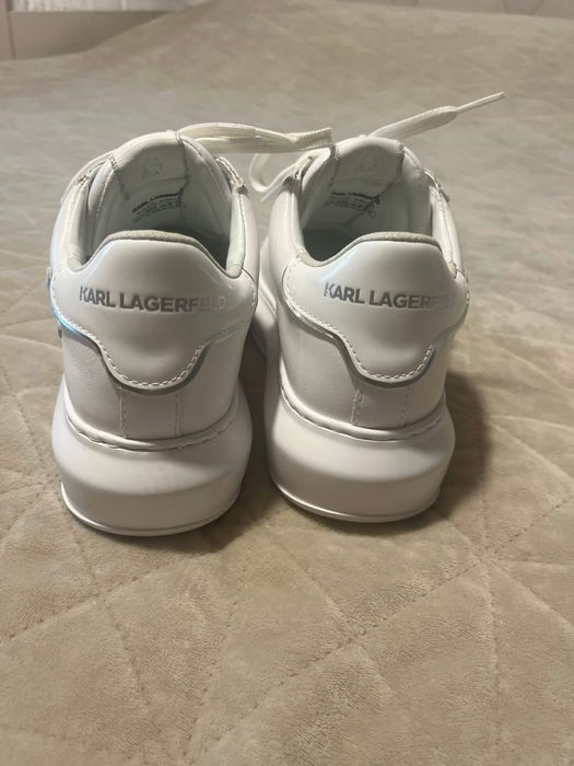 Karl Lagerfeld сникърси