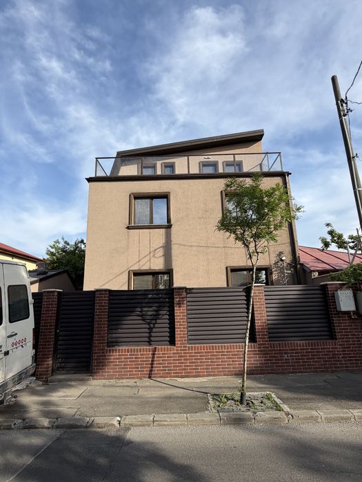 Casa de inchiriat  p+2