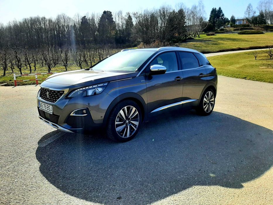 Peugeot 3008. 4X4. 300 Cp. Plug-In Hybrid. Fab 2020