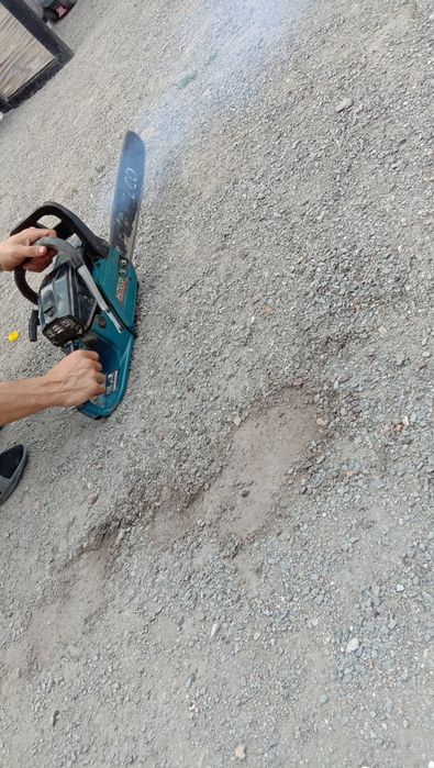 Продам бензопилу