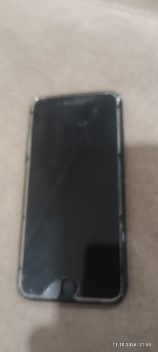 Продам iPhone 7 128