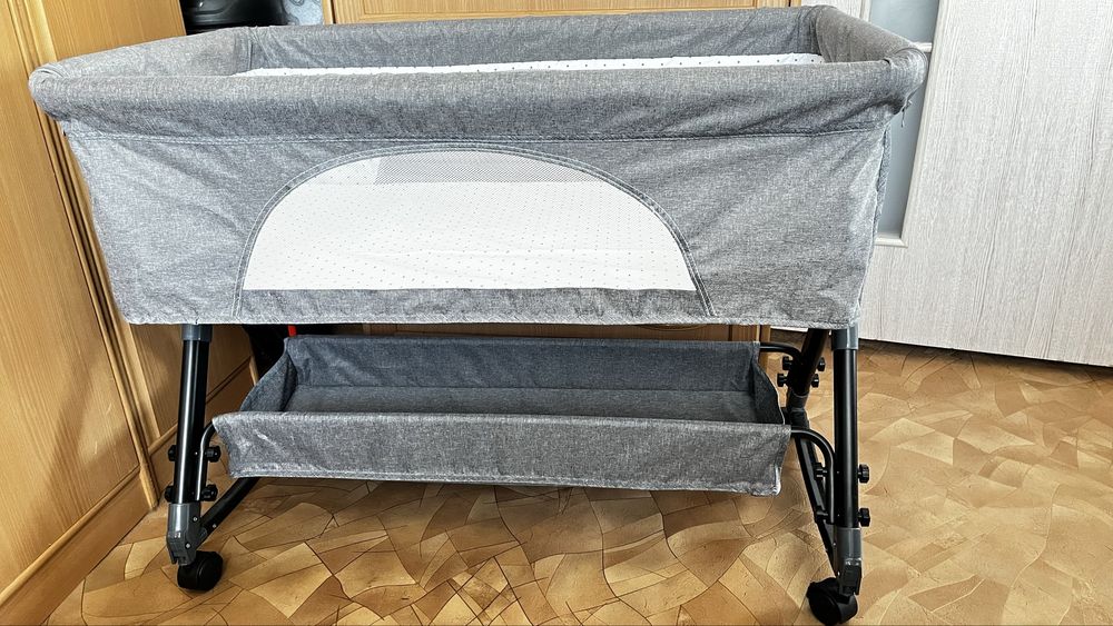 Продам манеж-кровать