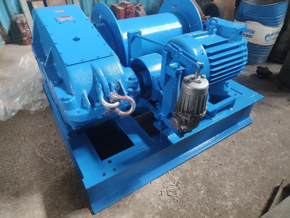 Продаётся лебёдка тяговая ЛМ 10.