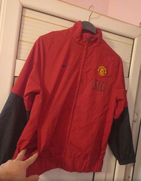 Оригинално яке на Манчестър Юнайтед