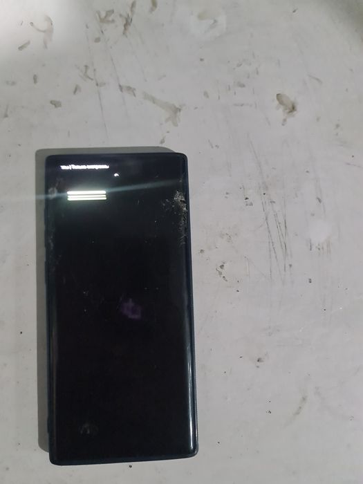 Продам на запчасти Samsung note 10plus