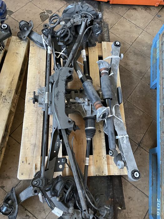 Punte spate BMW X1 F48 X3 F39 grup fuzeta telescop brat planetara jug