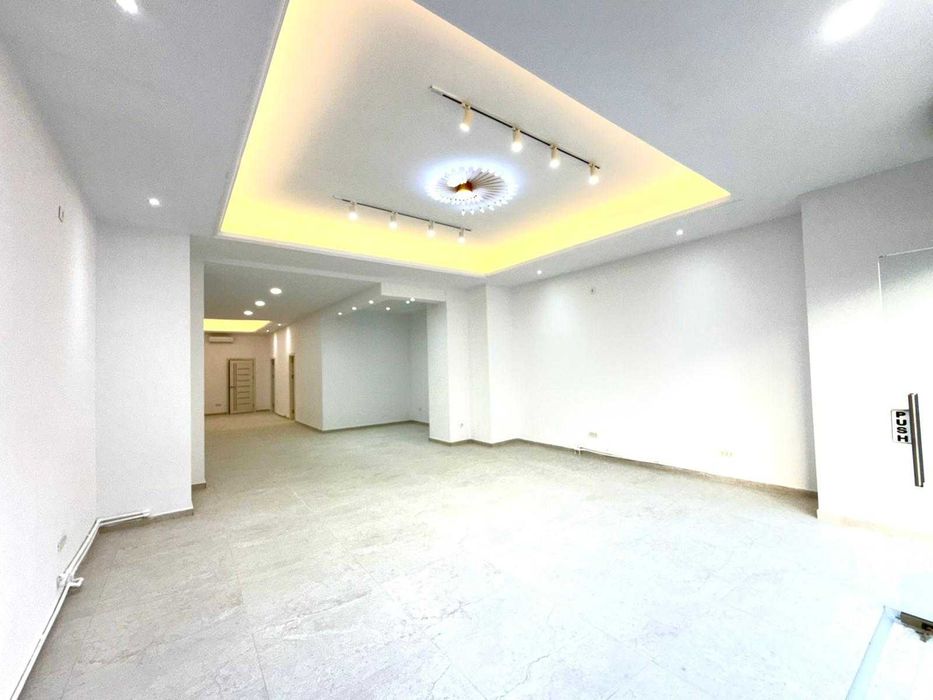 Spațiu comercial 130 mp – Șos. Alexandriei 92 – Acces stradal, vitrină