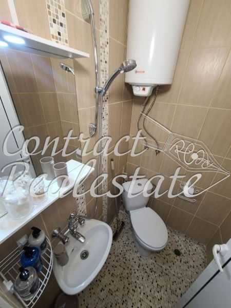 Дава се под наем Едностаен апартамент в Варна, Център - 30 кв.м за 357 € - Снимка #7