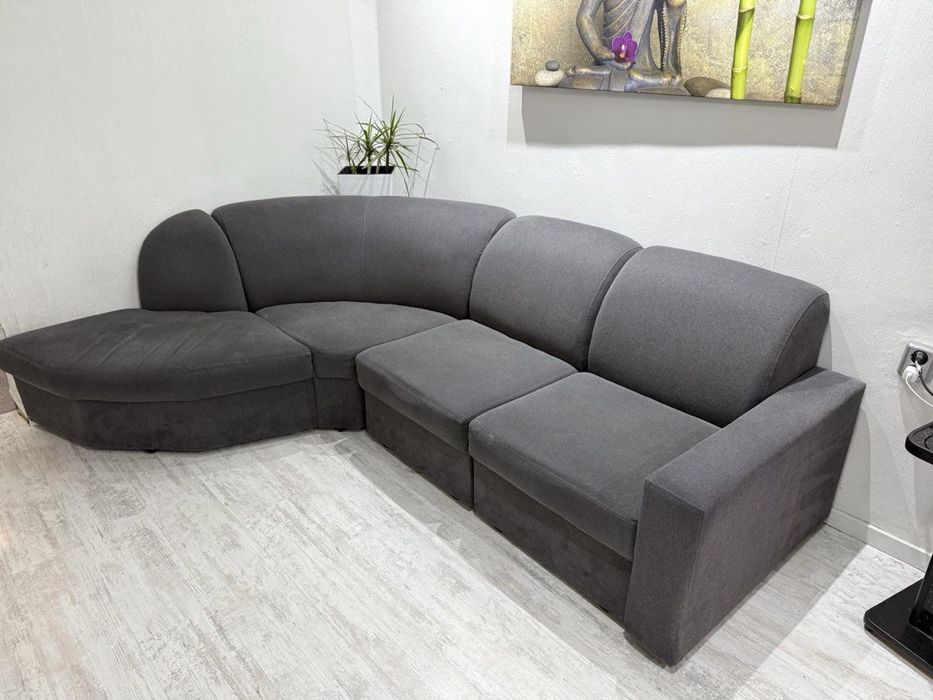 Продавам  ъглов модулен диван