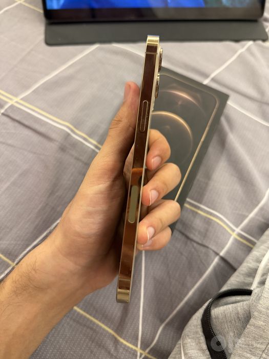Iphone 12 pro max / идеал кор док