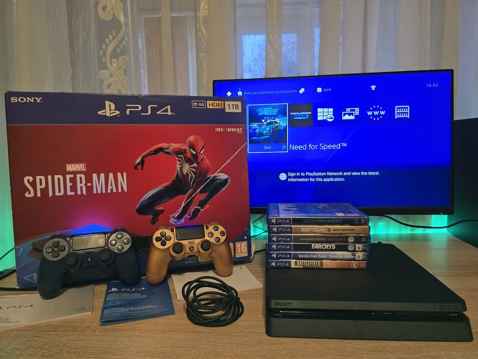 PS4 Slim 1 TB cu 2 controllere si 6 jocuri ( PlayStation 4 Slim )