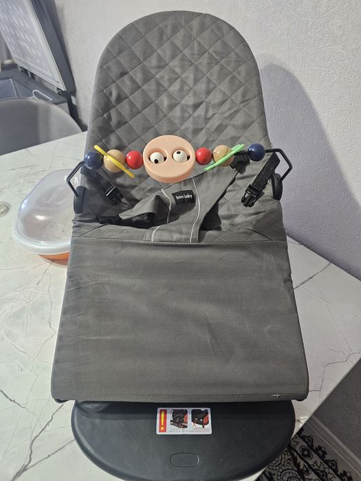 Шезлонг за 2500 тенге