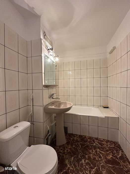 Agentia imobiliara VIGAFON inchiriaza apartament 2 camere Malu Rosu