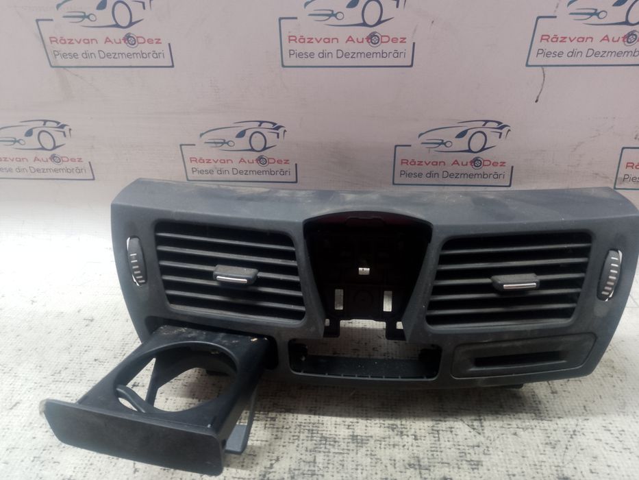 grila ventilatie centrala  renault laguna 3 2013