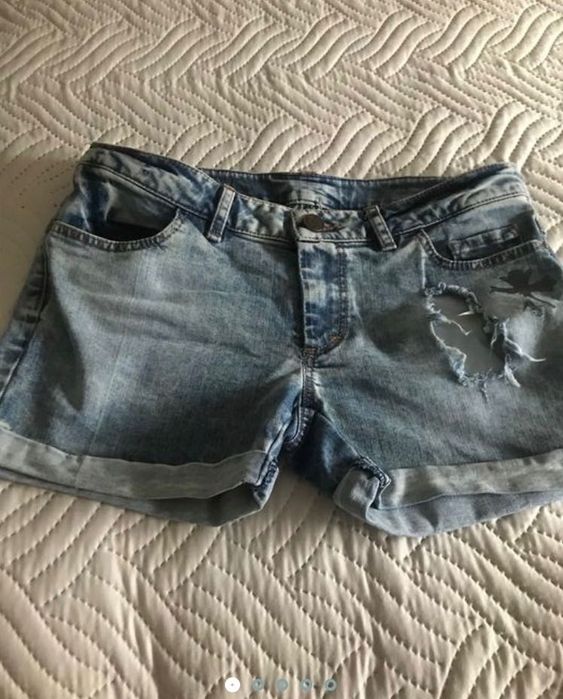Дамски къси панталони