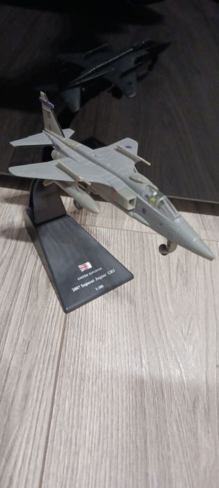 Macheta avion jaguar