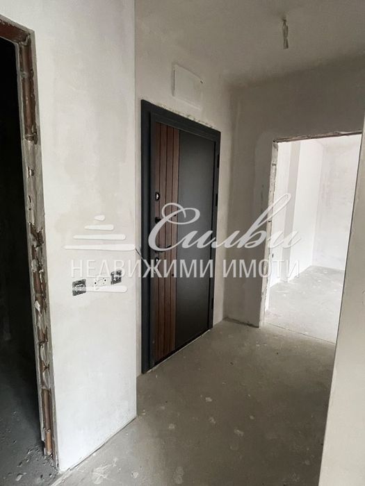 Продава се Двустаен апартамент в Шумен, Добруджански - 107 кв.м за 1169 €/кв.м - Снимка #3