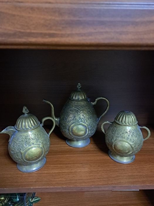 Латунь. Чайный набор старинный ..