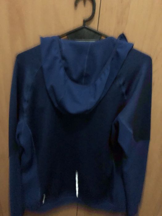 Оригинално мъжко горнище на Odlo