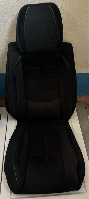 Чехлы универсальные в отличном состоянии