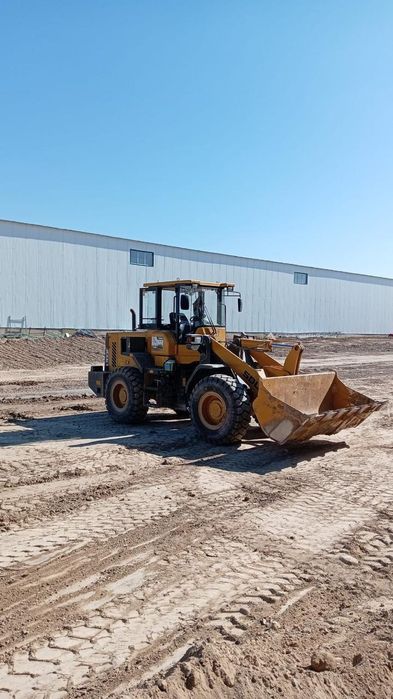 Услуги фронтального  погрузчика SDLG