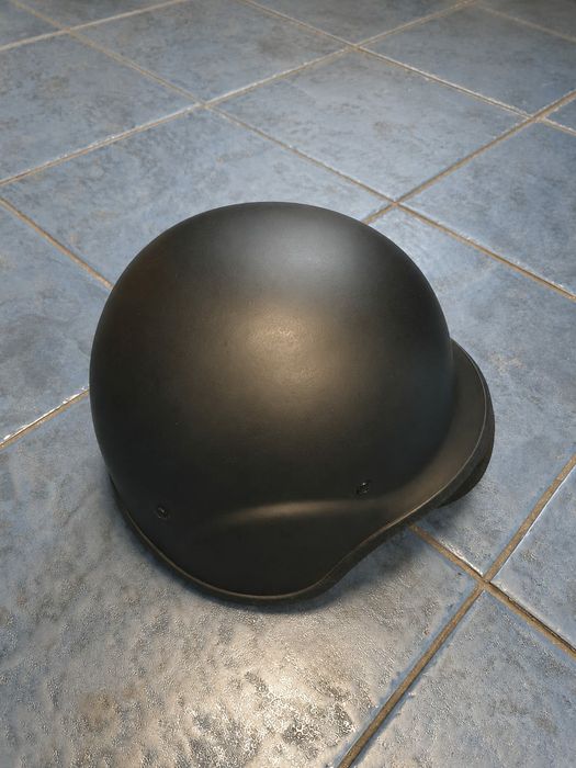 Casca de protectie din polimer dur