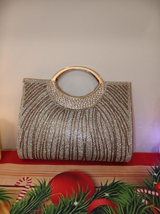 Женские новые сумки