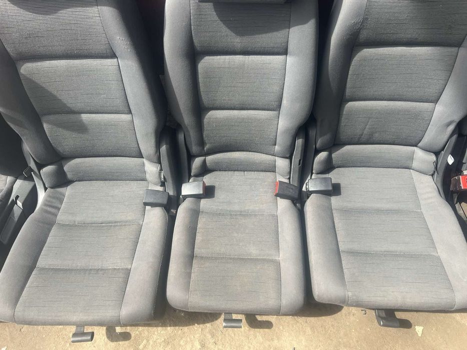 Салон VW TOURAN 2010-15год ляв Туран 2 подгрев 7 места ном 923