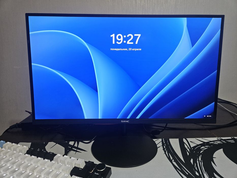 Монитор игровой 75Hz