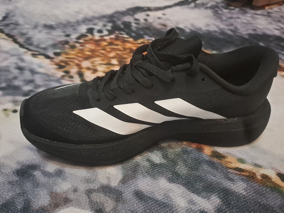 Продам кросовки Adizero
