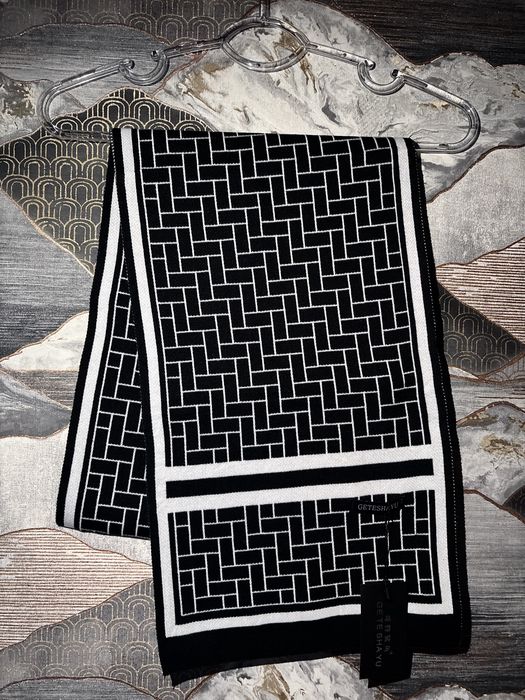 Продам мужской шарф