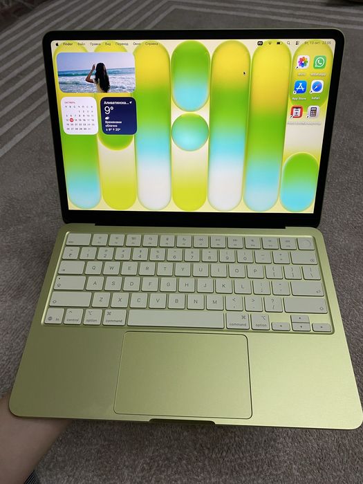 Macbook neo 13 продается
