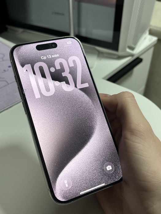 iphone 15 pro белый