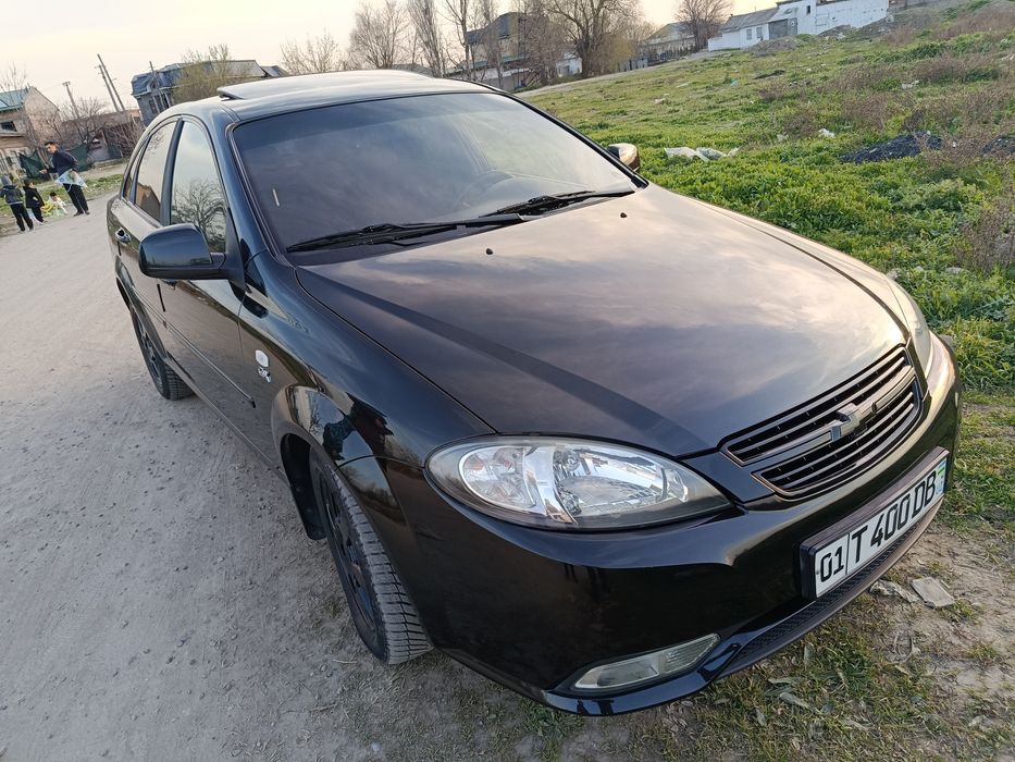 Продается gentra 2014 A/T Отличное состояние