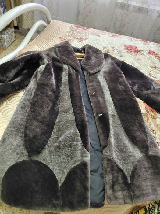 Шуба муторно продам
