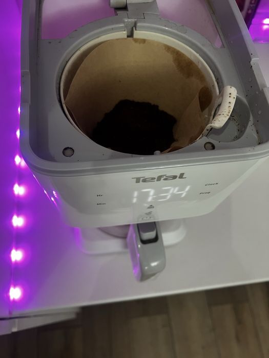 Cafetieră Tefal ecran digital funcție Aroma